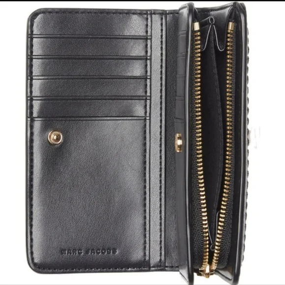 Marc Jacobs Black Leather Wallet - Picture 7 of 12